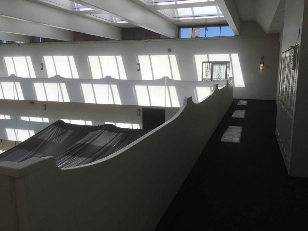 Gallery Item