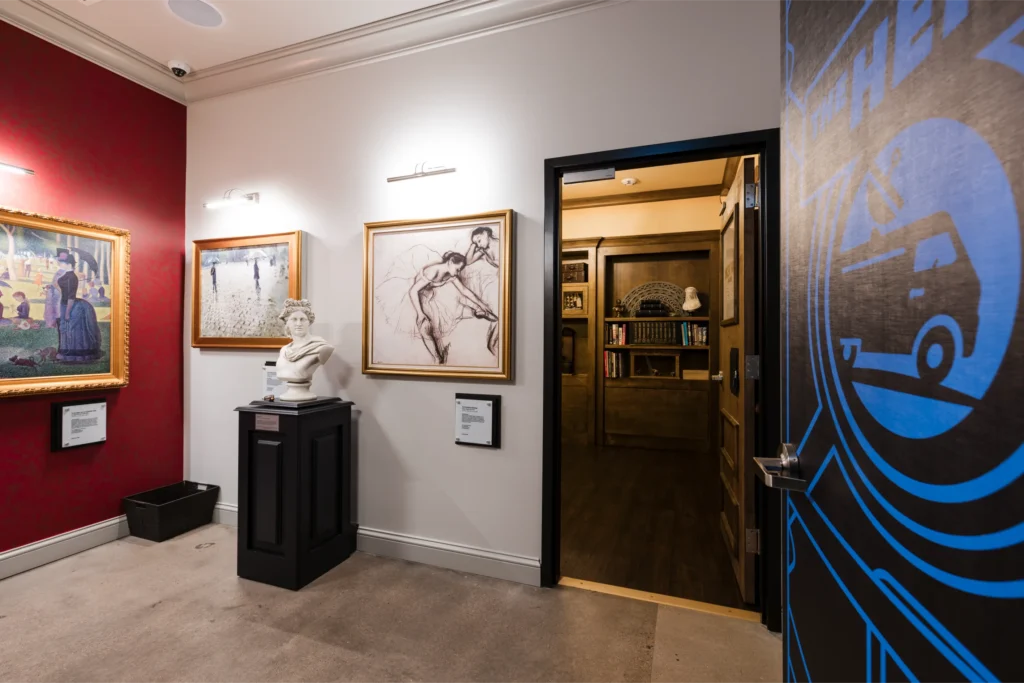 Gallery Item